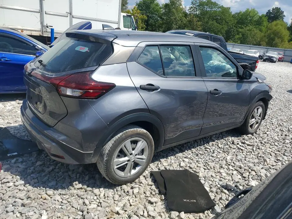 2024 NISSAN KICKS S  