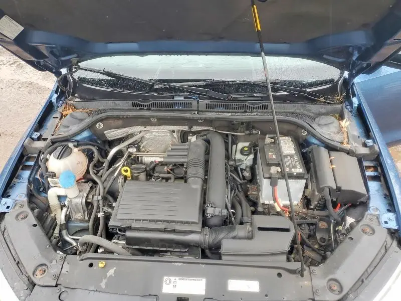 2016 VOLKSWAGEN JETTA SE  