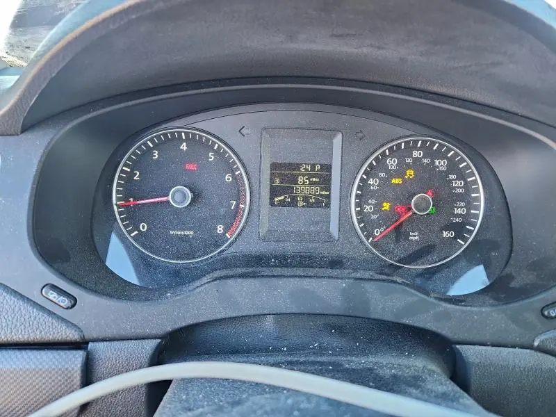 2014 VOLKSWAGEN JETTA SE  