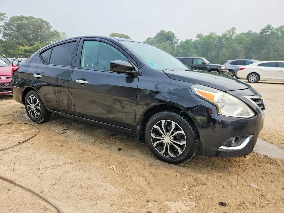 2016 NISSAN VERSA 1.6 SV  
