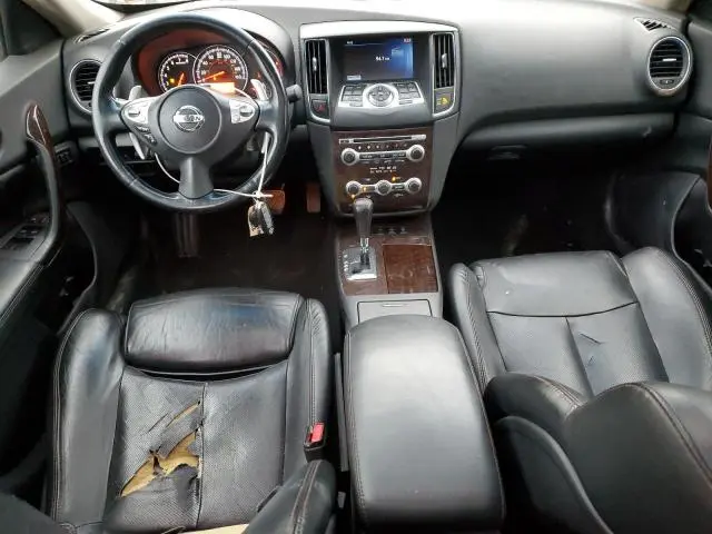 2010 NISSAN MAXIMA S  