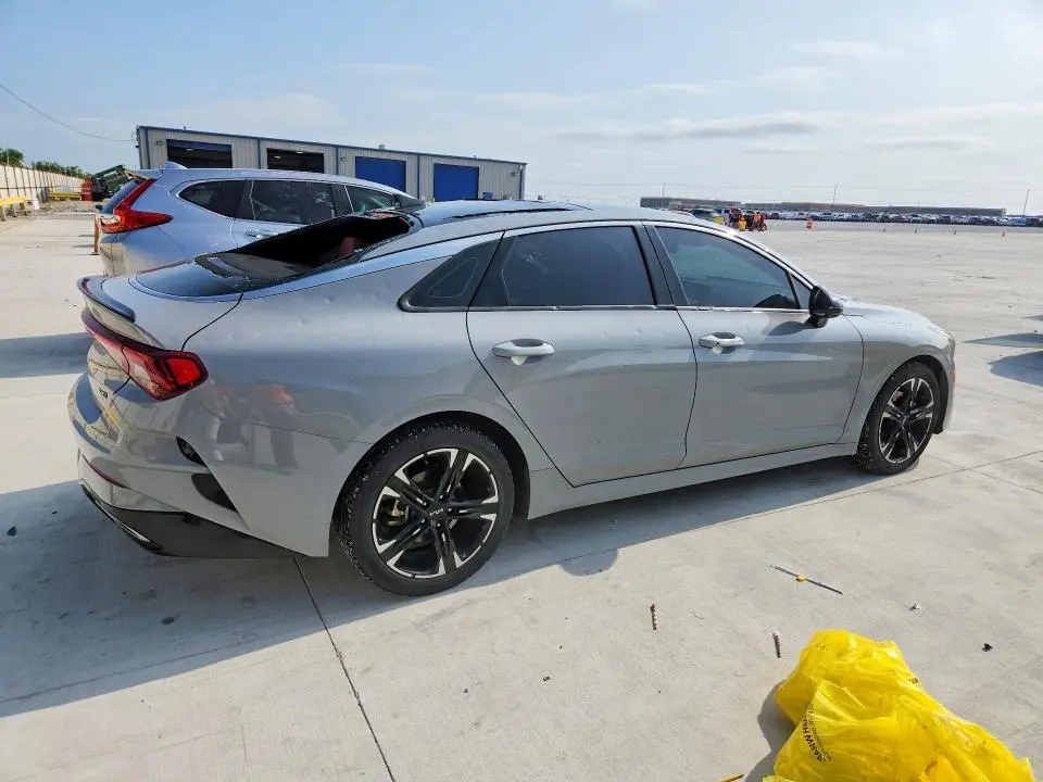 2022 KIA K5 GT LINE  