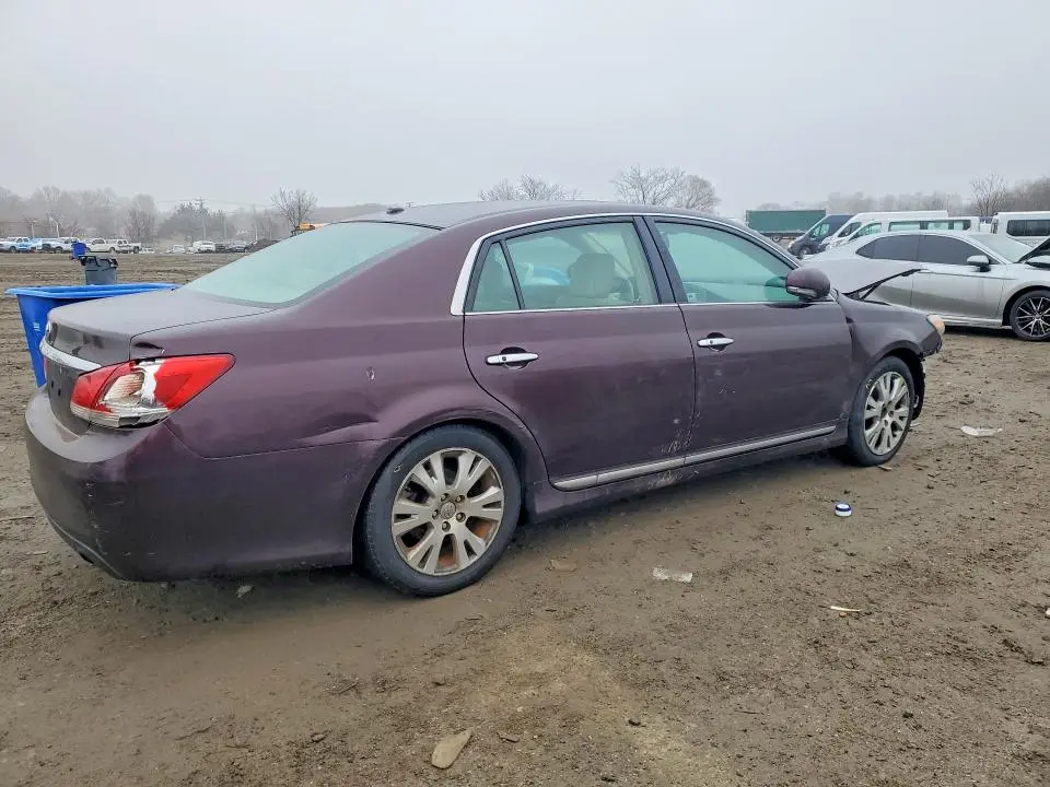 2011 TOYOTA AVALON BASE  