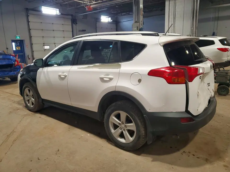 2013 TOYOTA RAV4 XLE  