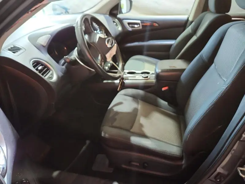 2019 NISSAN PATHFINDER SV  