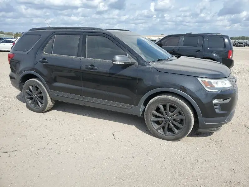 2019 FORD EXPLORER XLT  