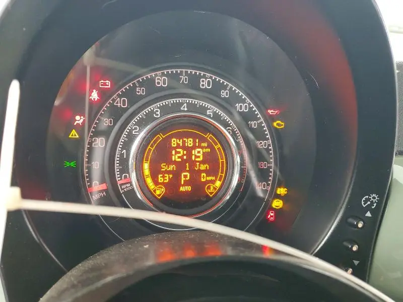 2013 FIAT 500 SPORT  