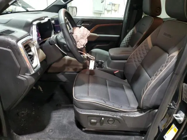 2024 GMC CANYON DENALI  