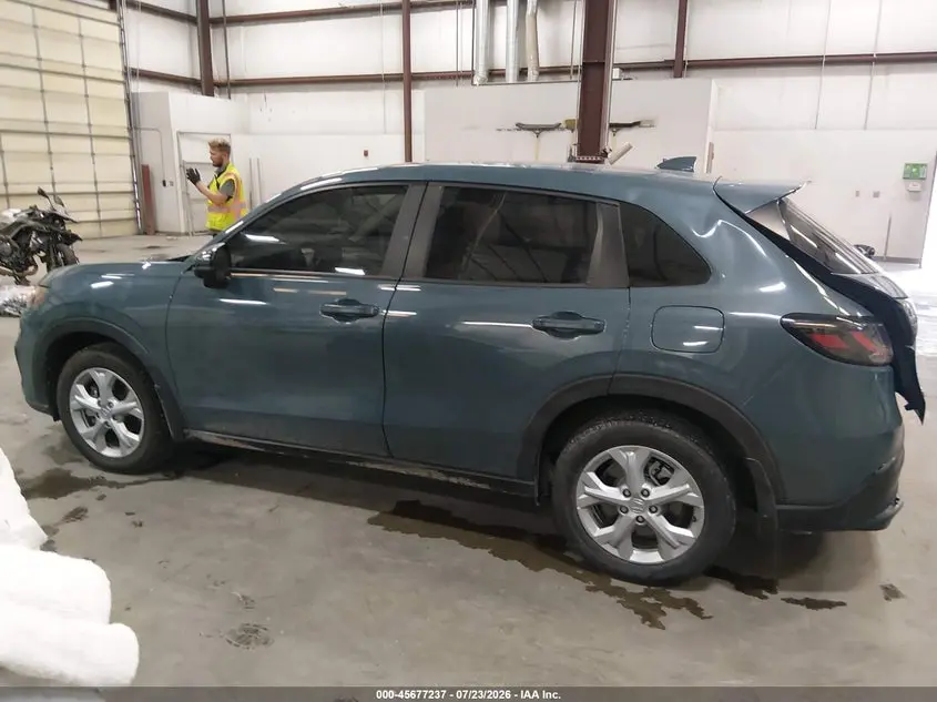 2024 HONDA HR-V 2WD LX