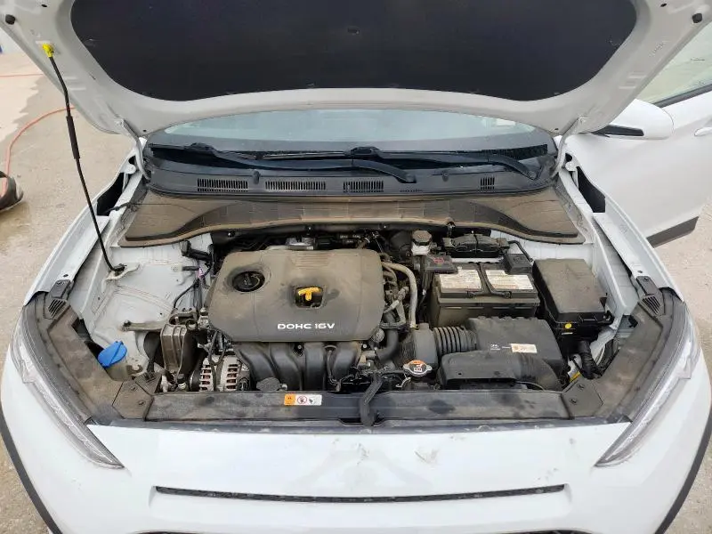 2021 HYUNDAI KONA SE  