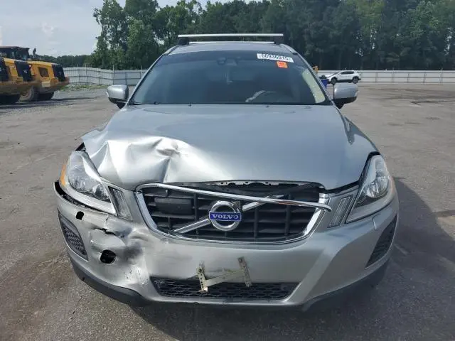 2011 VOLVO XC60 T6