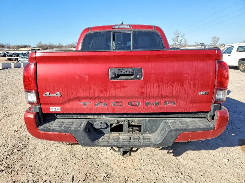 2020 TOYOTA TACOMA SR V6  
