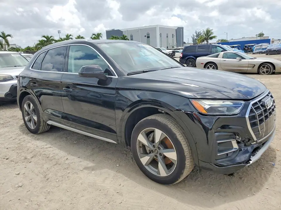 2024 AUDI Q5 PREMIUM 40  