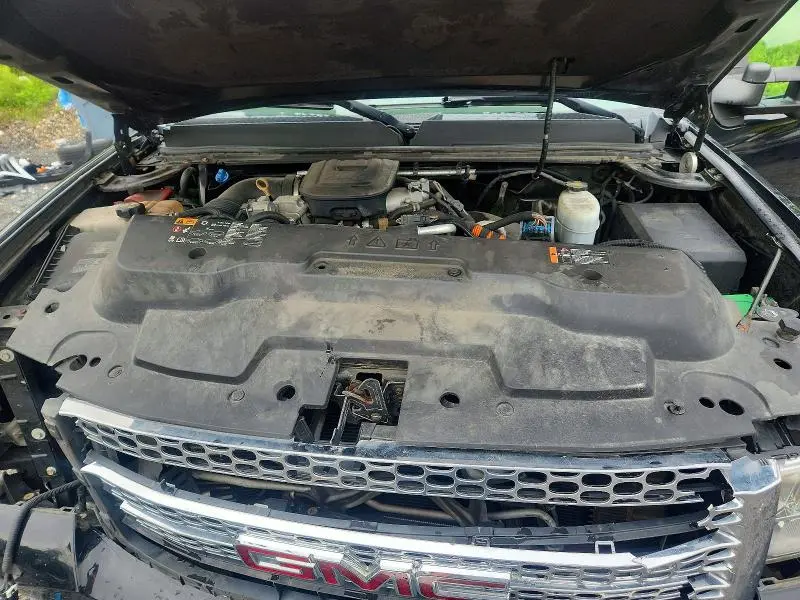 2012 GMC SIERRA K2500 DENALI  