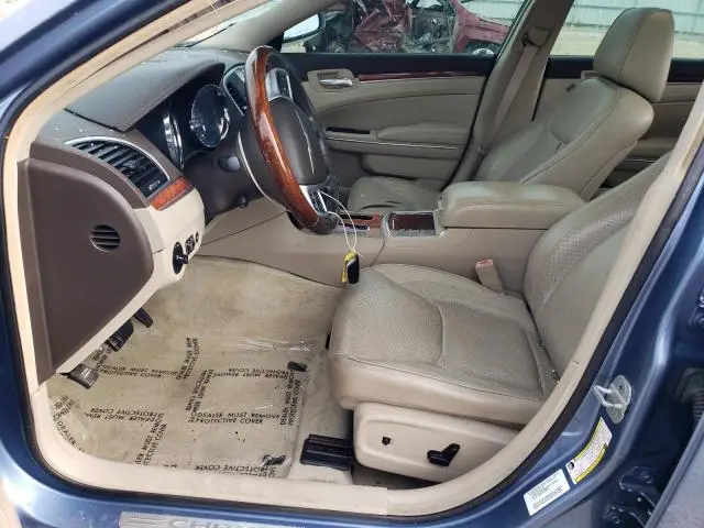 2011 CHRYSLER 300C   