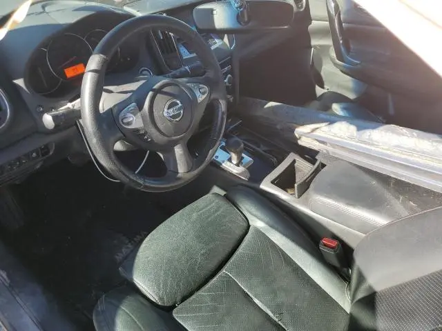 2010 NISSAN MAXIMA S  