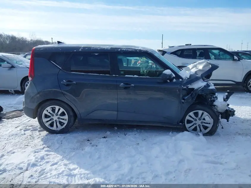 2022 KIA SOUL LX