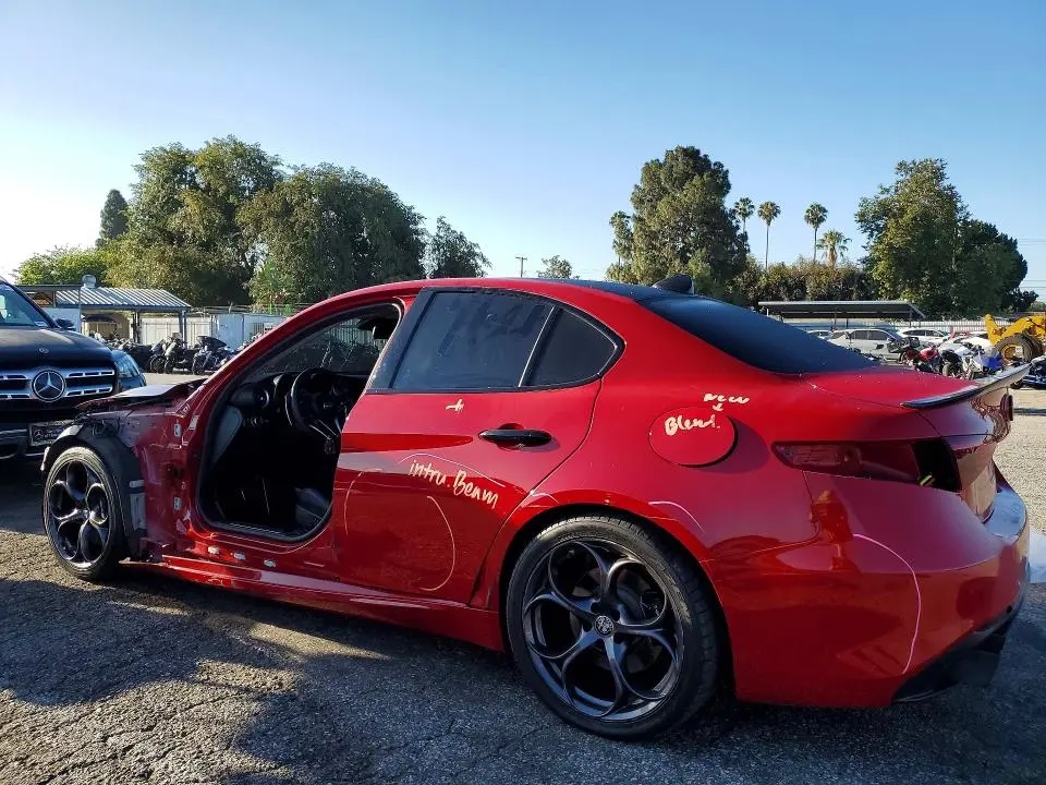 2019 ALFA ROMEO GIULIA TI  