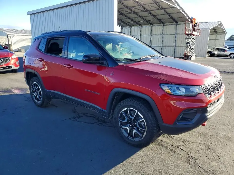 2025 JEEP COMPASS TRAILHAWK  
