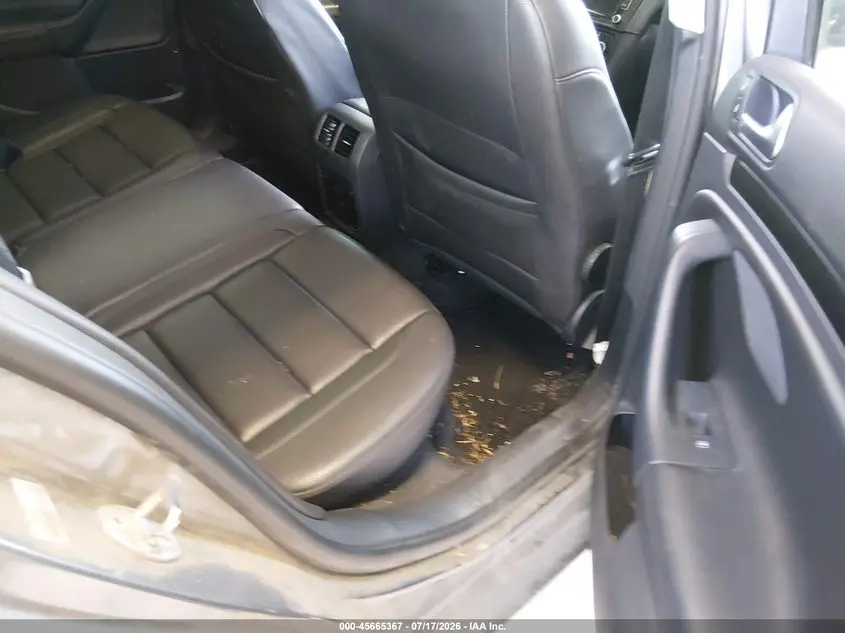 2013 VOLKSWAGEN JETTA SPORTWAGEN 2.0L TDI