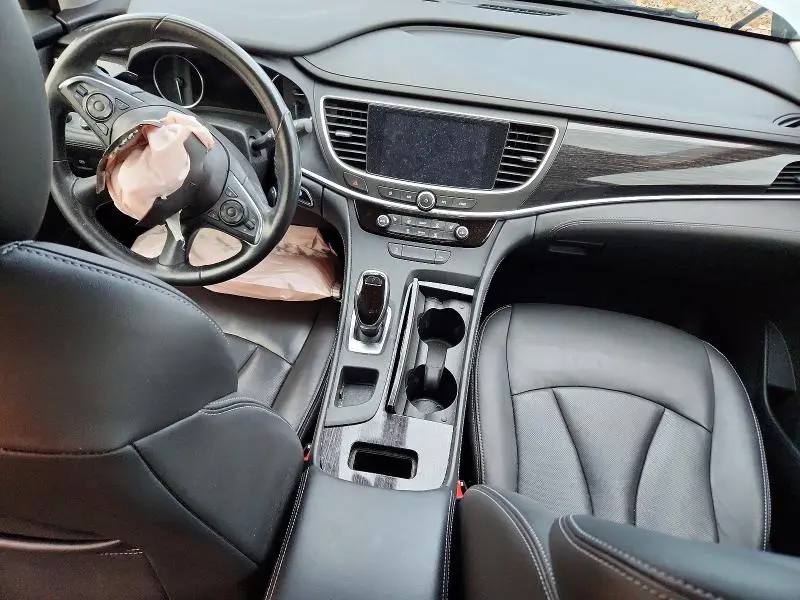 2017 BUICK LACROSSE ESSENCE  