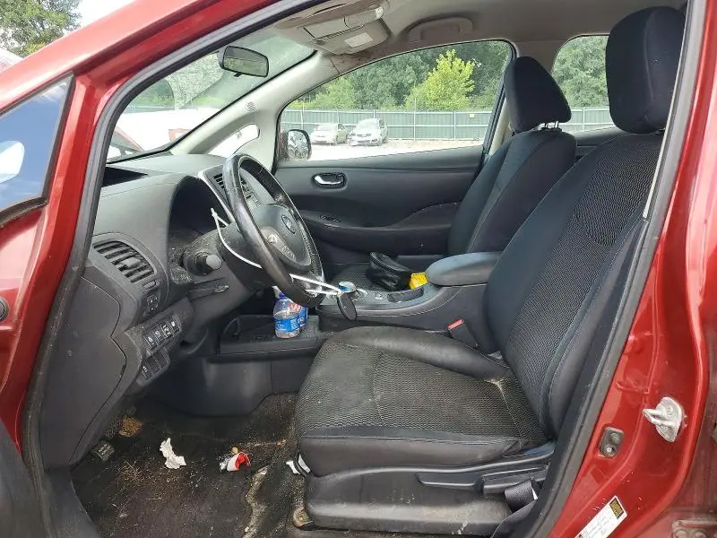 2015 NISSAN LEAF S  