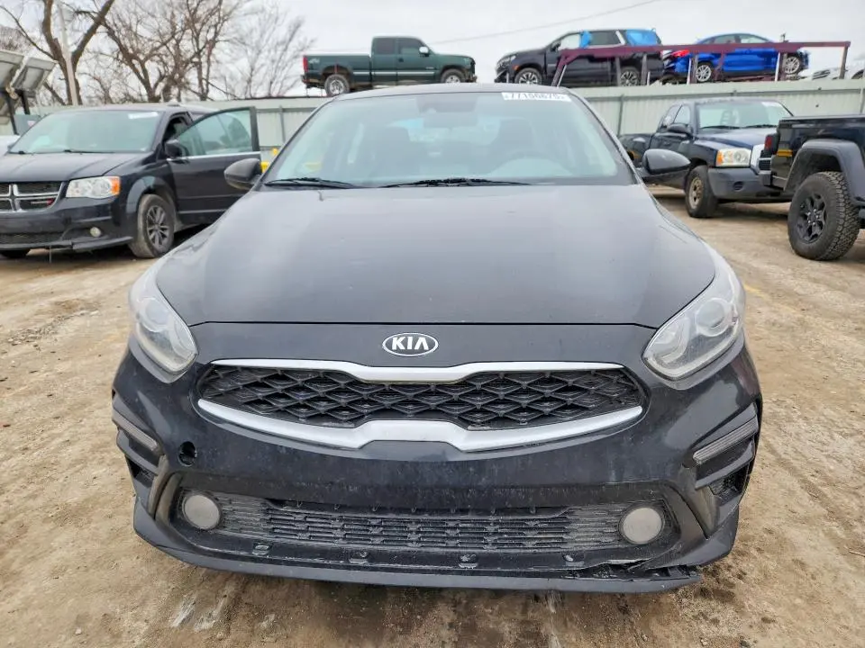 2021 KIA FORTE LXS  