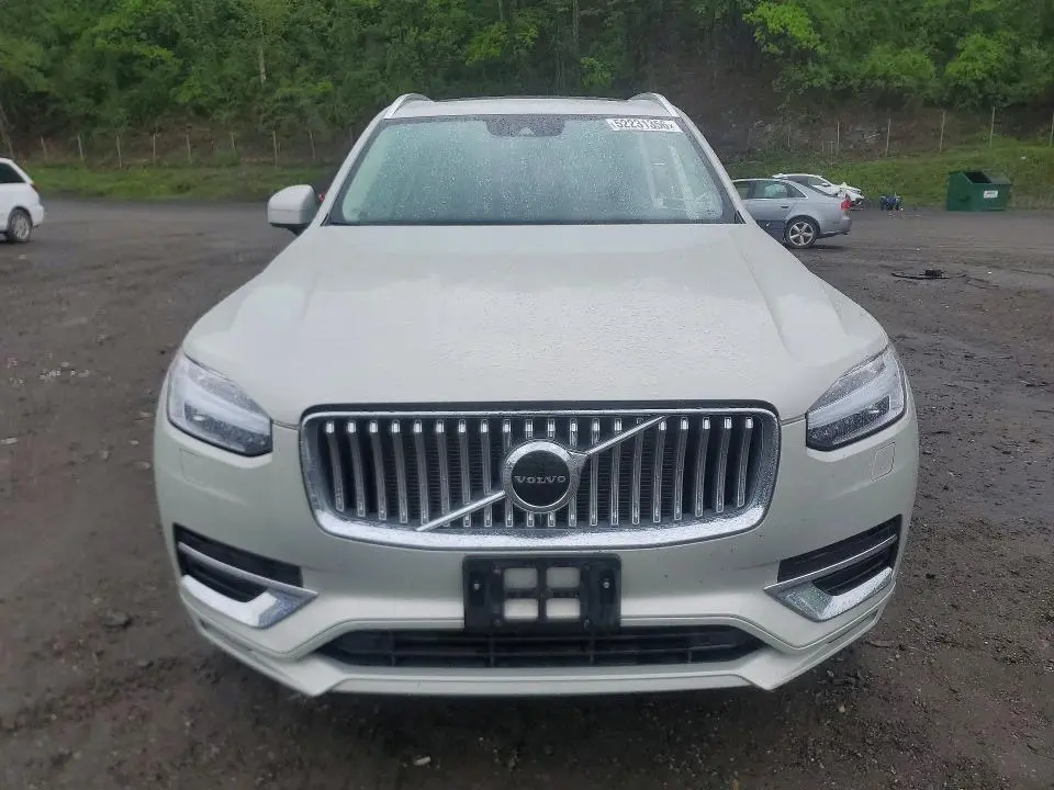 2022 VOLVO XC90 T6 INSCRIPTION  