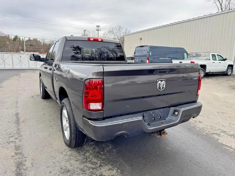 2015 RAM 1500 ST  