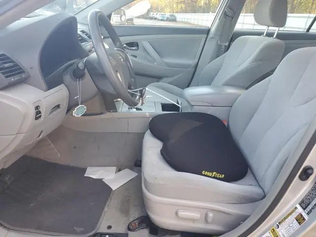2010 TOYOTA CAMRY BASE  