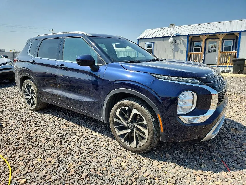 2022 MITSUBISHI OUTLANDER SEL  