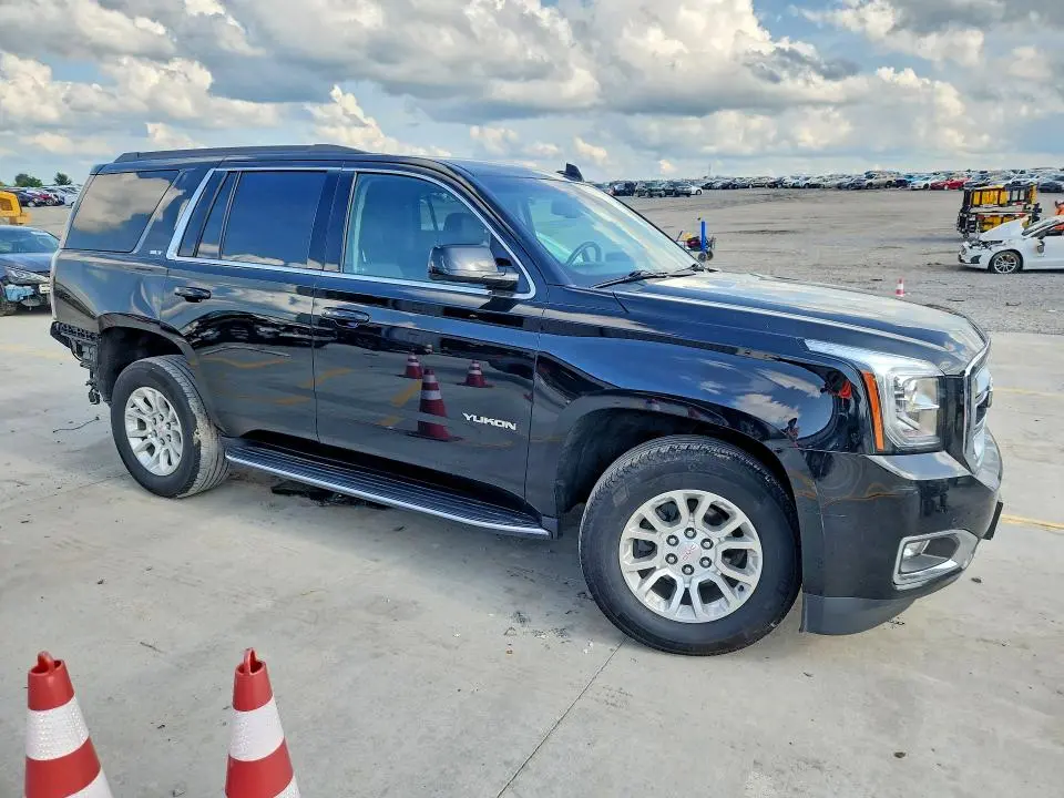 2018 GMC YUKON SLT  