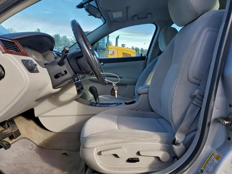 2011 CHEVROLET IMPALA LT  