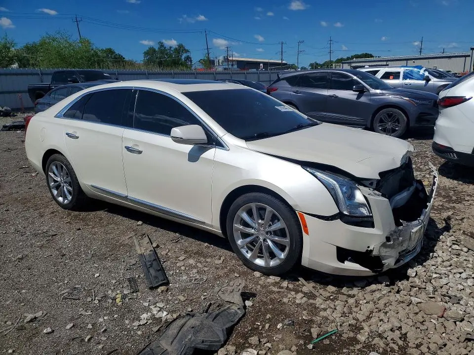 2013 CADILLAC XTS LUXURY COLLECTION  