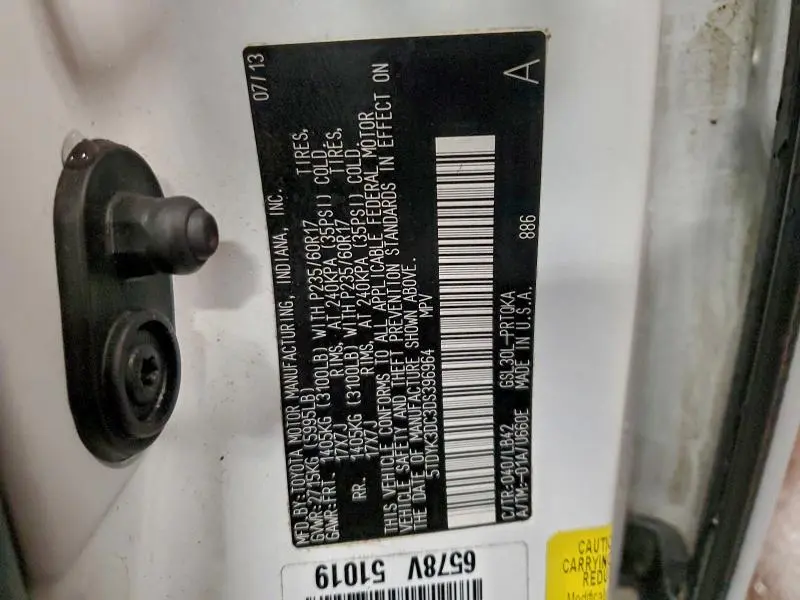 2013 TOYOTA SIENNA XLE  