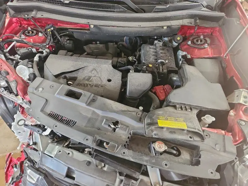 2020 MITSUBISHI OUTLANDER SE  