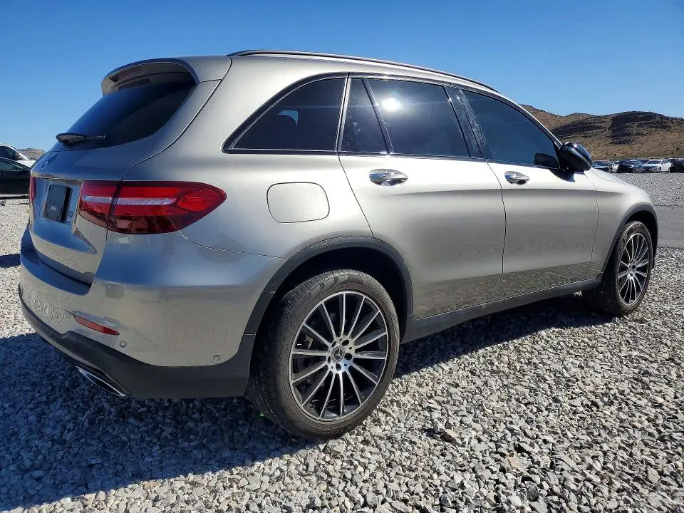 2019 MERCEDES-BENZ GLC 300  