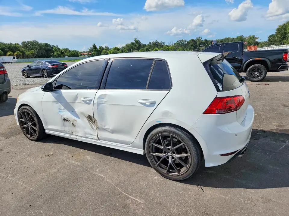 2016 VOLKSWAGEN GOLF R   