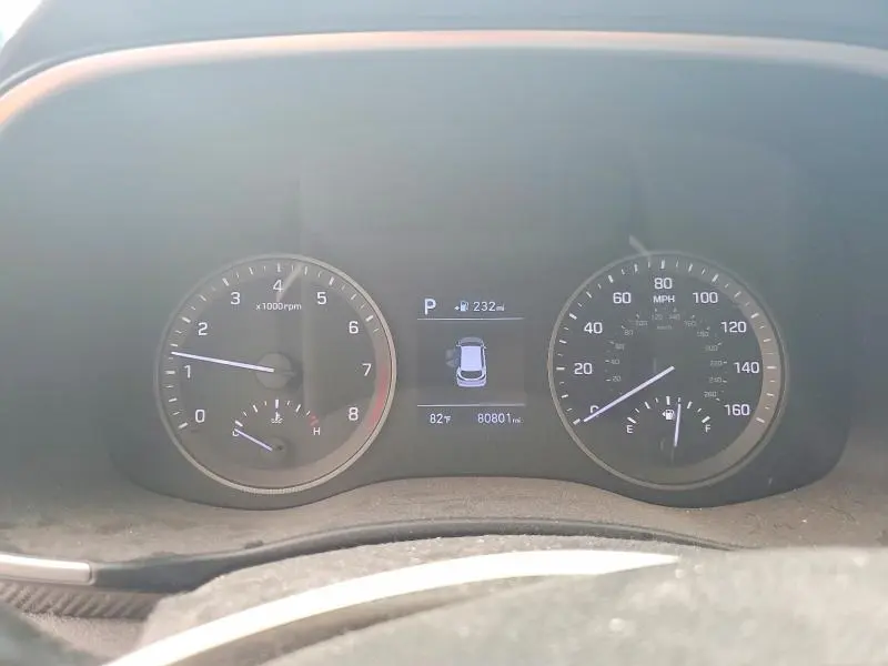 2020 HYUNDAI TUCSON SE  
