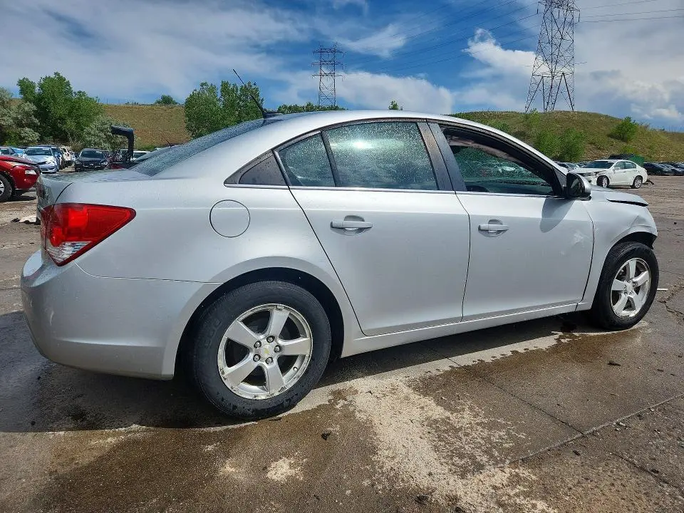 2011 CHEVROLET CRUZE LT  