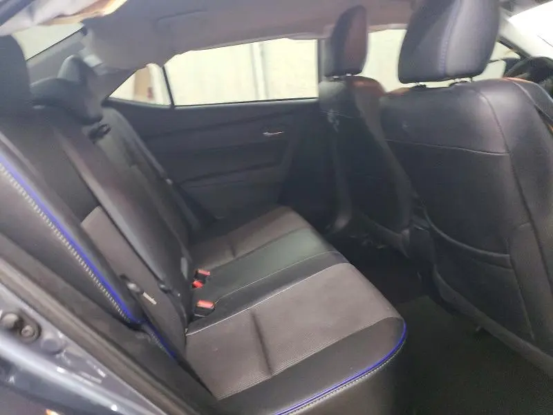 2017 TOYOTA COROLLA SE  