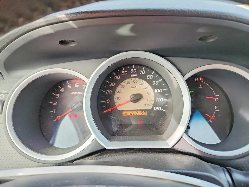 2011 TOYOTA TACOMA PRERUNNER V6  