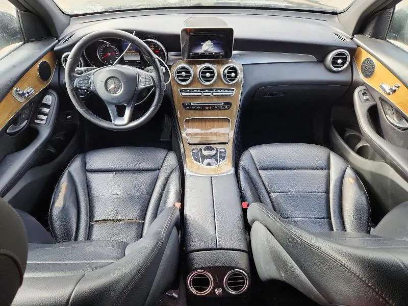 2018 MERCEDES-BENZ GLC 300  