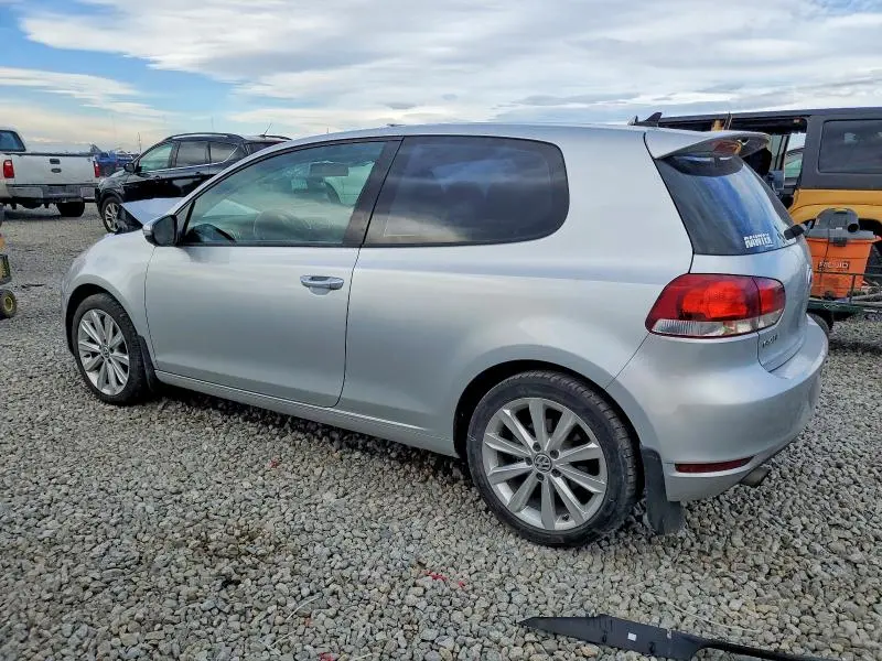 2013 VOLKSWAGEN GOLF   