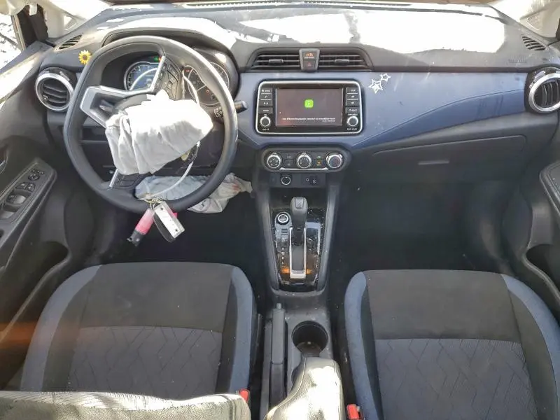 2024 NISSAN VERSA SV  