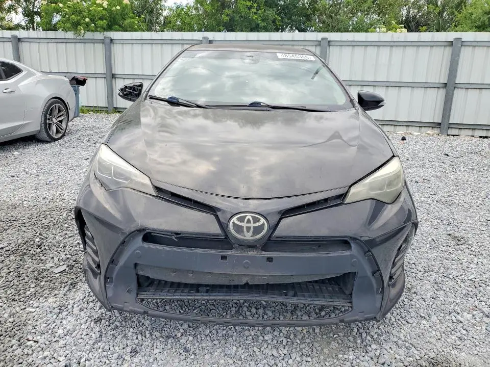 2017 TOYOTA COROLLA SE  