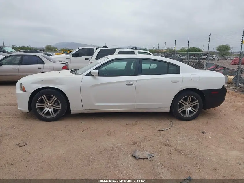 2014 DODGE CHARGER SXT