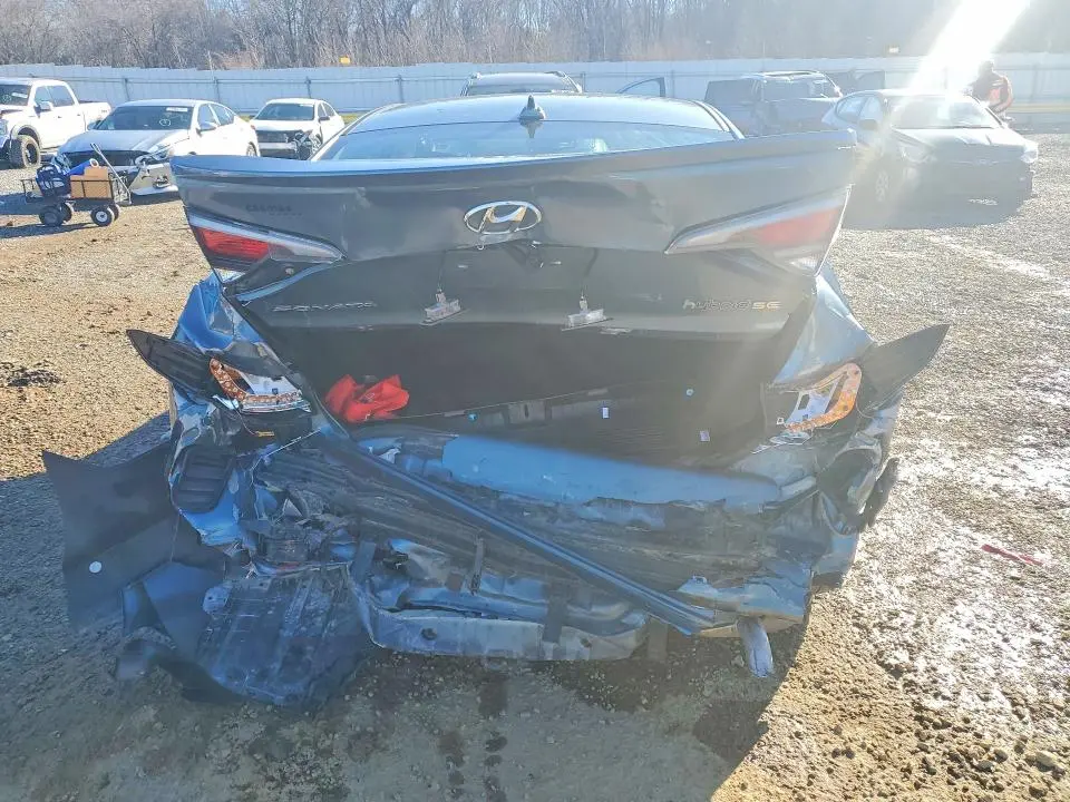 2016 HYUNDAI SONATA SE  