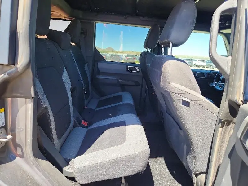 2022 FORD BRONCO BASE  