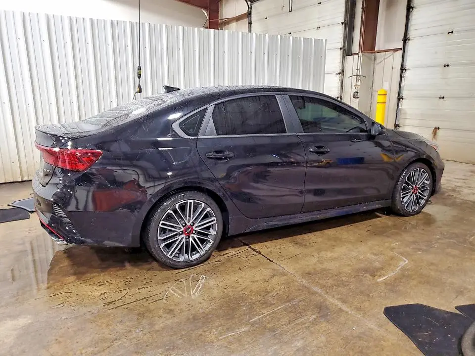 2023 KIA FORTE GT  